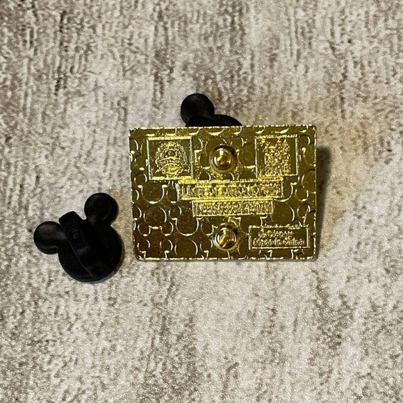 Disney Pin D23 Expo 2015 Mickey - Picture 2 of 9